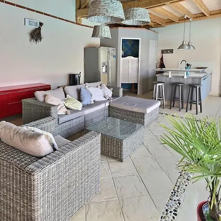 Maison 4 Piscine Et Jacuzzi וילה Vallet