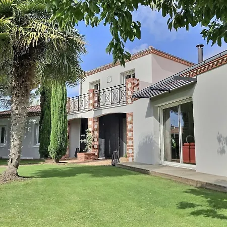 Maison 4 Piscine Et Jacuzzi Villa Vallet