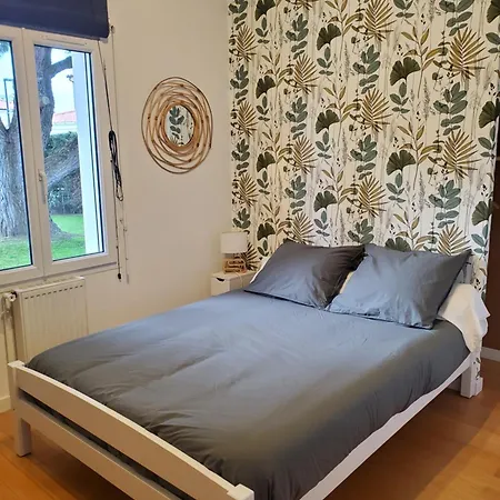 Maison 4 Piscine Et Jacuzzi וילה