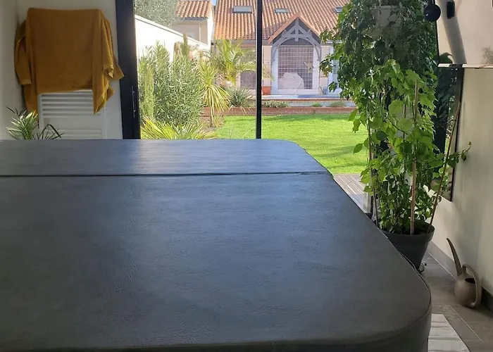 Villa Maison 4 Piscine Et Jacuzzi