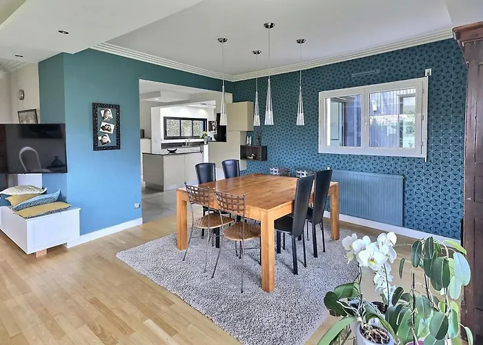 Villa Maison 4 Piscine Et Jacuzzi *